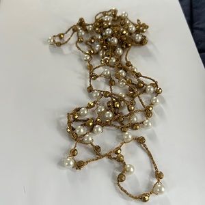 Wear it as a belt or necklace